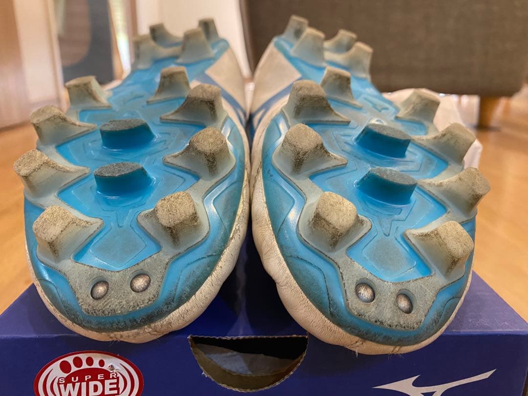 サッカースパイク　ミズノ　プーマ　3足セット