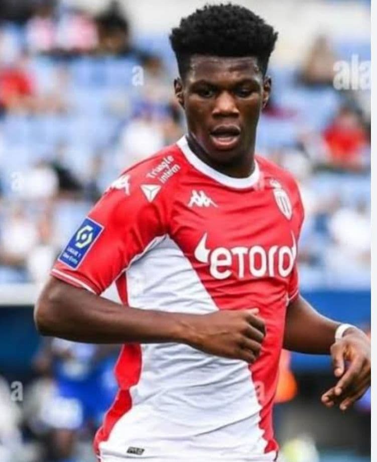 【希少】チュアメニ 直筆サイン入りユニフォーム ASモナコ M