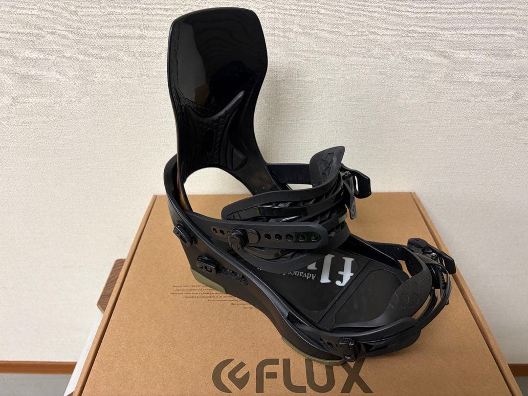 FLUX F23CVST ビンディング ブラック