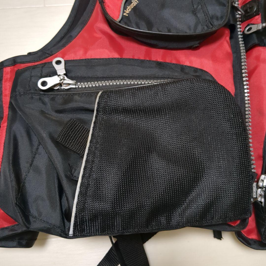 CROSS WAVE ライフジャケット レッド/ブラック