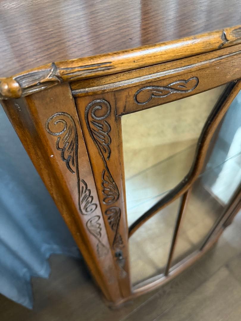 イギリス アンティーク ディスプレイ コレクションケース　ロイズアンティークス