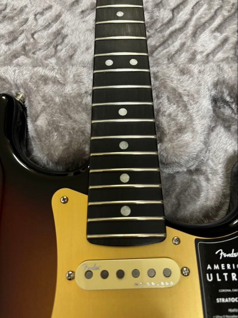 Fender American Ultra II フェンダー　USA 保証付き