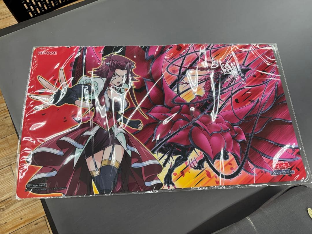 TSUTAYAトーナメントプレイマット 十六夜アキ ブラックローズドラゴン