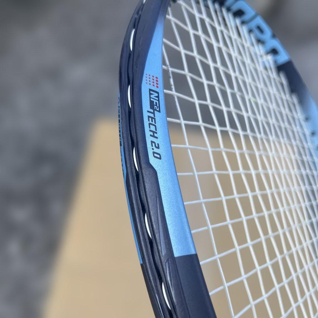 バボラ　ピュアドライブ2025 グリップ2