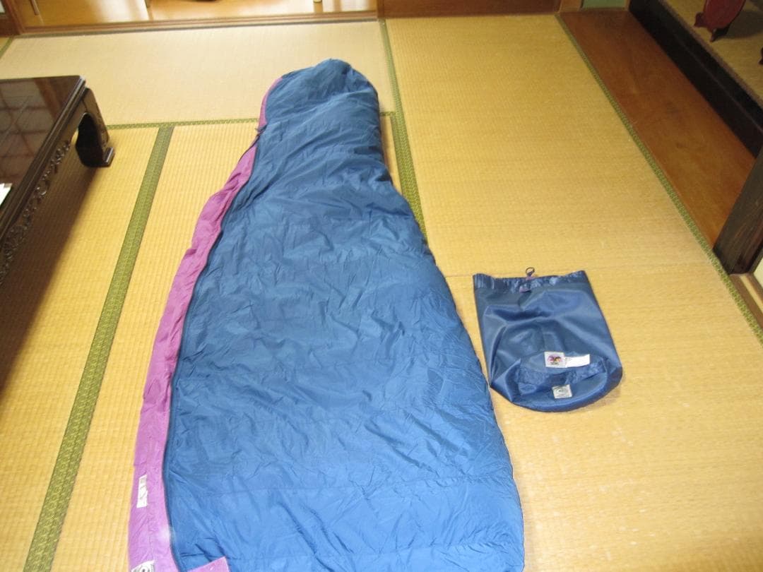 寝袋・シュラフ　SALEWA