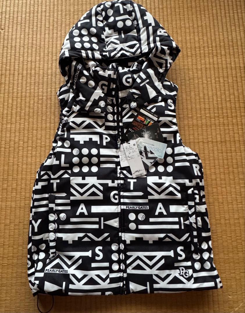 パーリーゲイツ　ダウンベスト　サイズ４