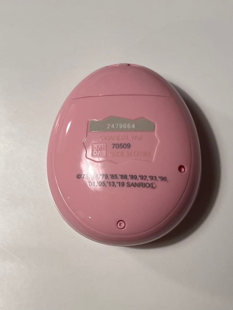 たまごっちみーつ サンリオキャラクターズ ストラップ付き バンダイ