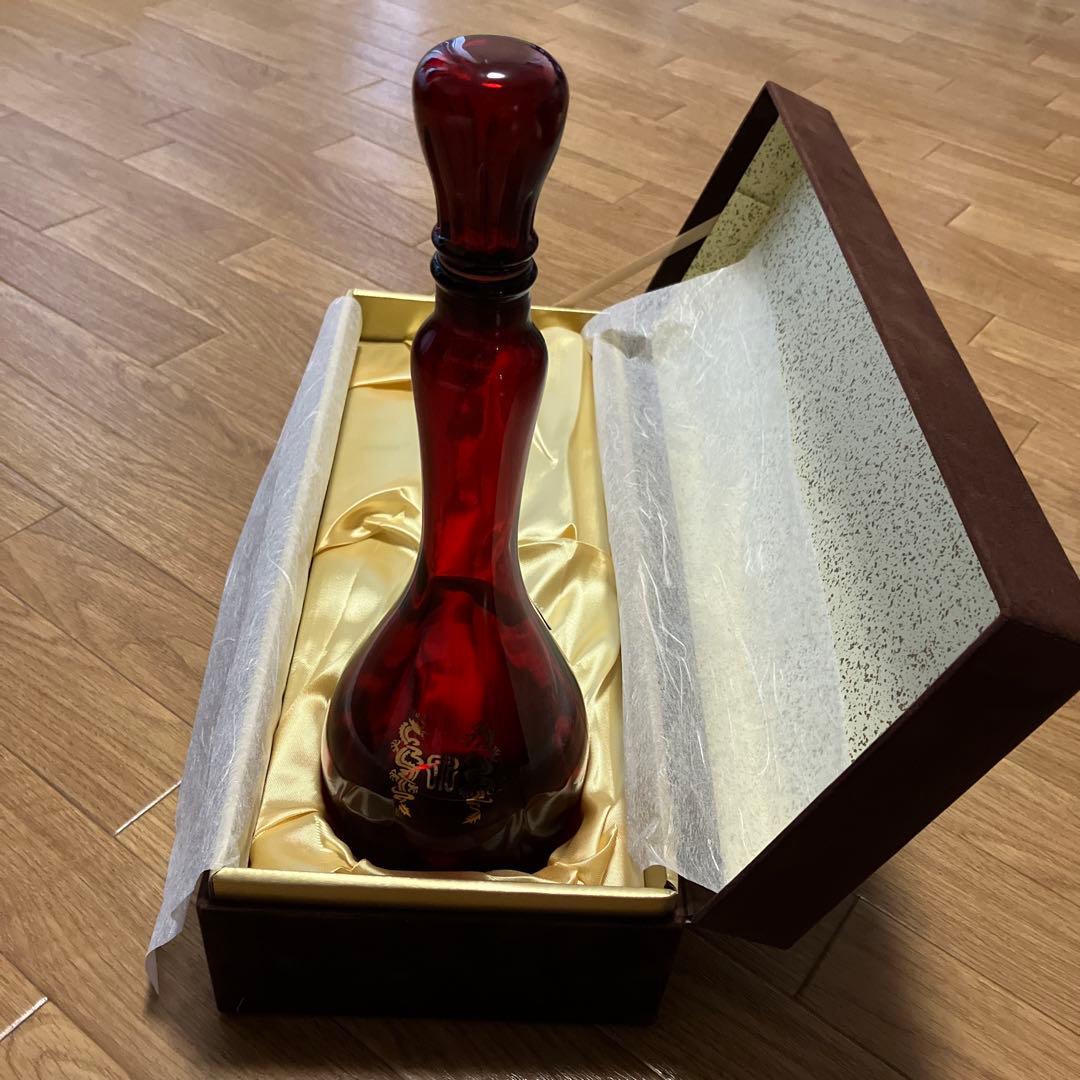 【期間限定】十四代 龍泉 赤色ボトル　日本酒空き瓶　化粧箱付き