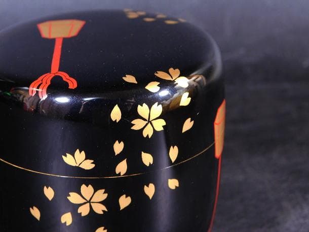 【茶道具　塗師　中村　宗尹　ぼんぼり中棗（共箱）／蒔絵　内朱】