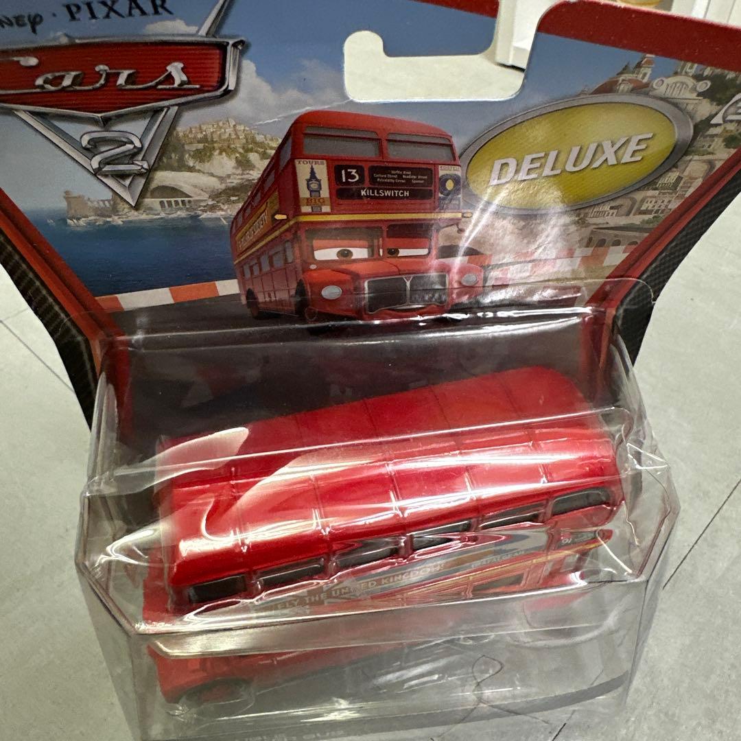 Disney Pixar Cars 2 ダブルデッカーバス デラックス