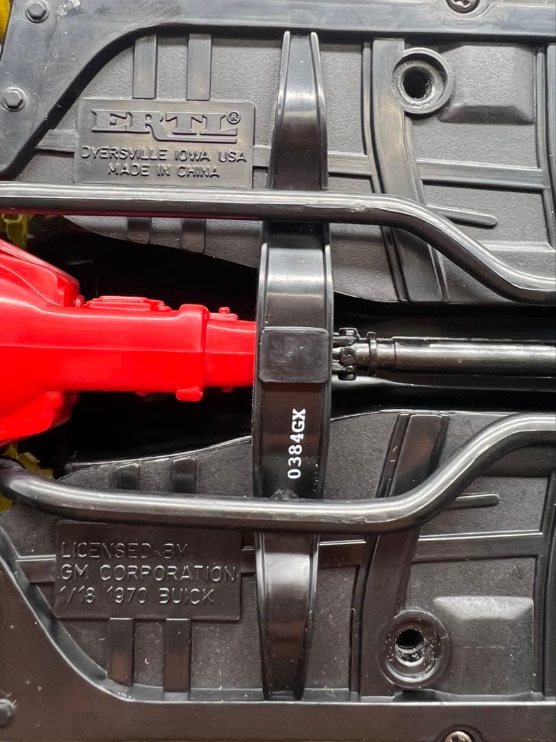 No396 NR様　2台まとめ売りミニカー1/18箱あり1970 BUICK