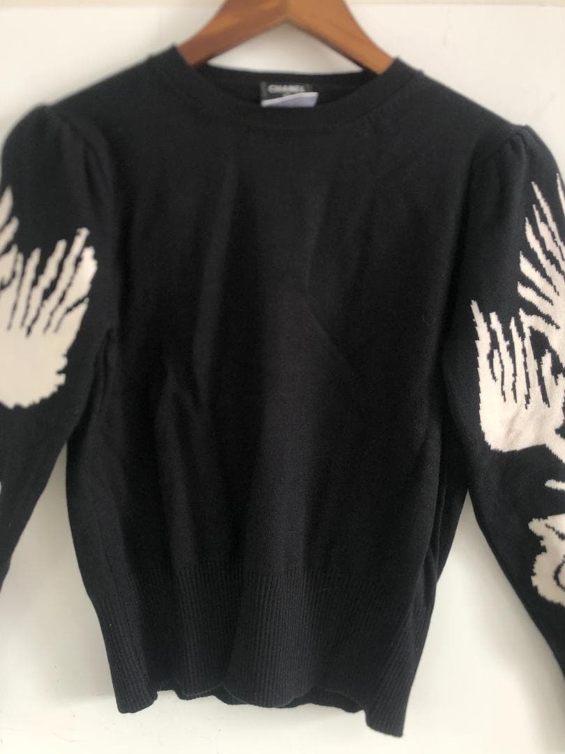 ニットセーター　　ブラック　レディース　おしゃれ 柄　長袖