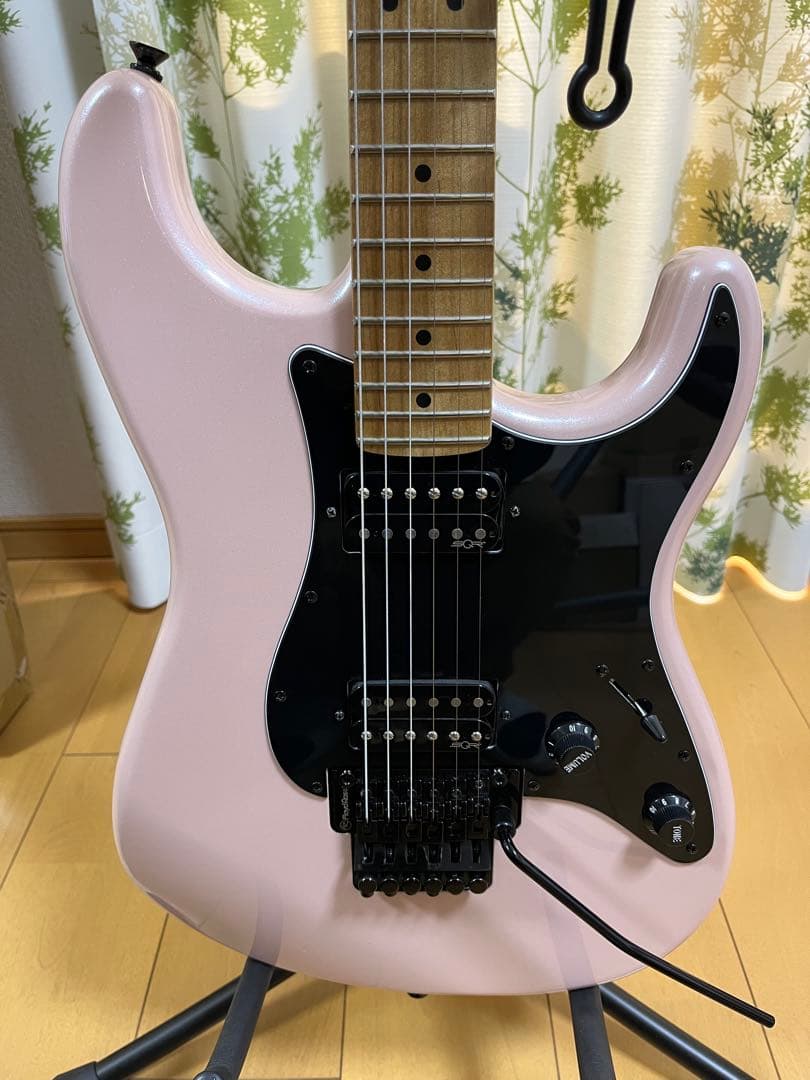 Squier ストラトキャスター　HH FRシェルピンク