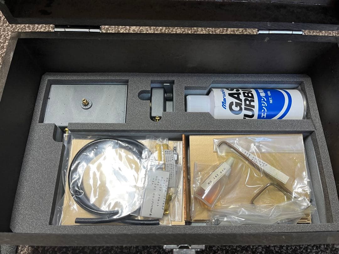 ぱ*ん様 ポルシェ911カレラ　エンジン模型　マルシン工業