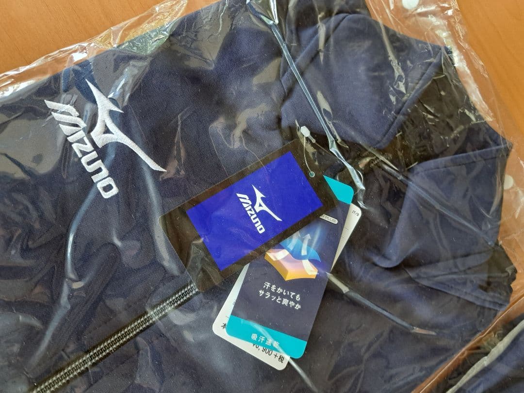 ミズノMlZUNOセットアップ、上下セット+速乾ポロシャツ