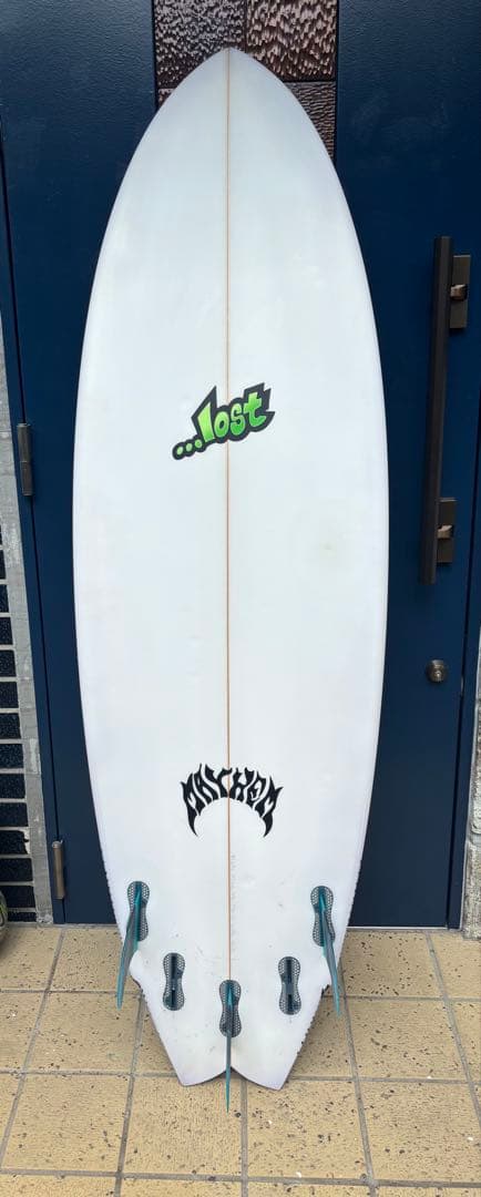 Lost RNF REDUX 5′10″x20.5”x 2.56”x34.35L