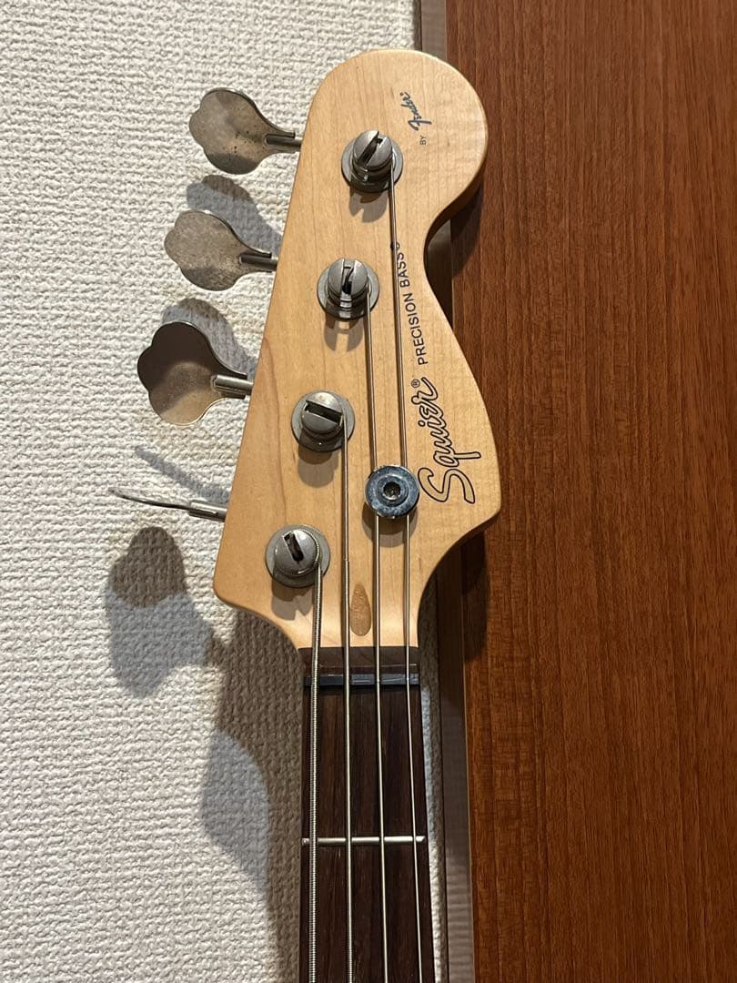 Squier PJ プレベ Precision Bass ゴールドピックガード