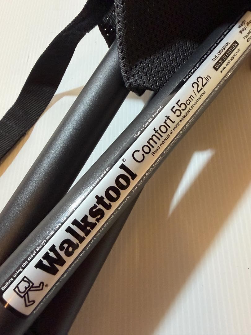 万博待機列にウォークスツール コンフォート XL 55cm