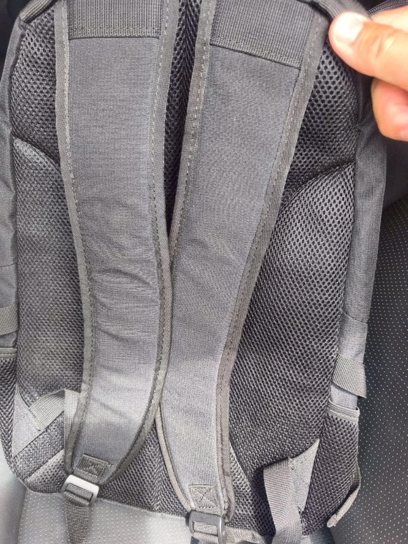 STORM バックパック 日本未発売