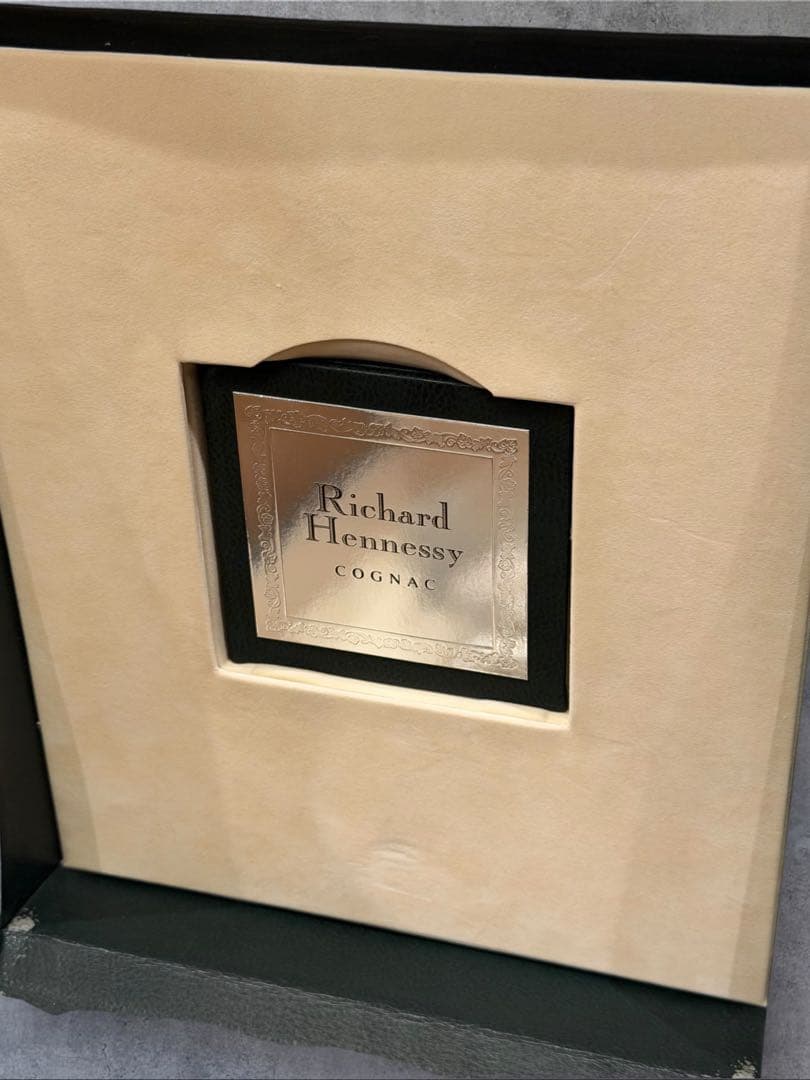 【最高級】リシャール ヘネシー 空瓶 クリスタル ボトル