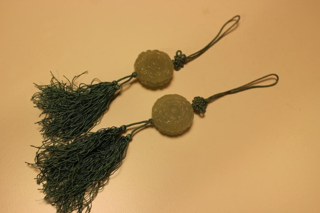 時代青い房飾り付き玉石製ペンダント2点　唐物掛軸茶道具古美術中国