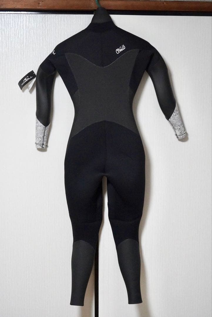 O'Neill ウェットスーツ ドライスーツ レディース