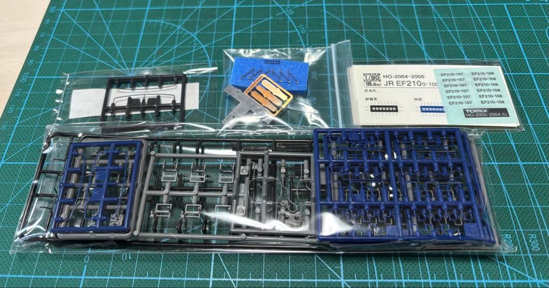 TOMIX HO-134 EF210-100形電気機関車(下枠交差パンタグラフ)