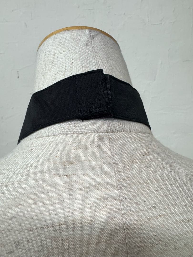 【アシンメトリー】新品　黒　パープルローズプリント　ワンピースｂ306