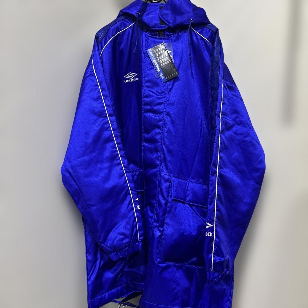 サッカーアンブロベンチコート新品レア