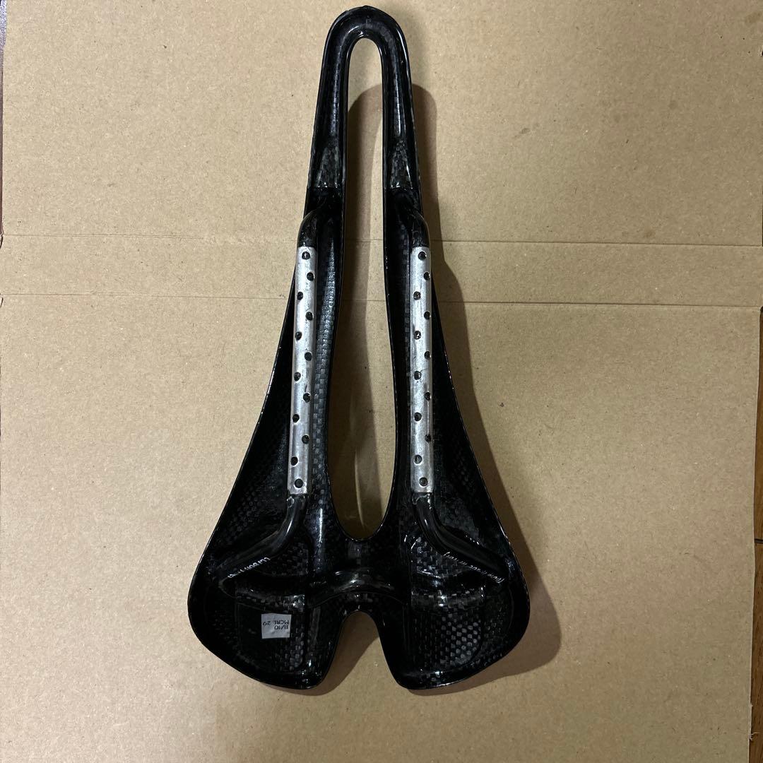 ロード用サドル　SELLE SMP フルカーボン