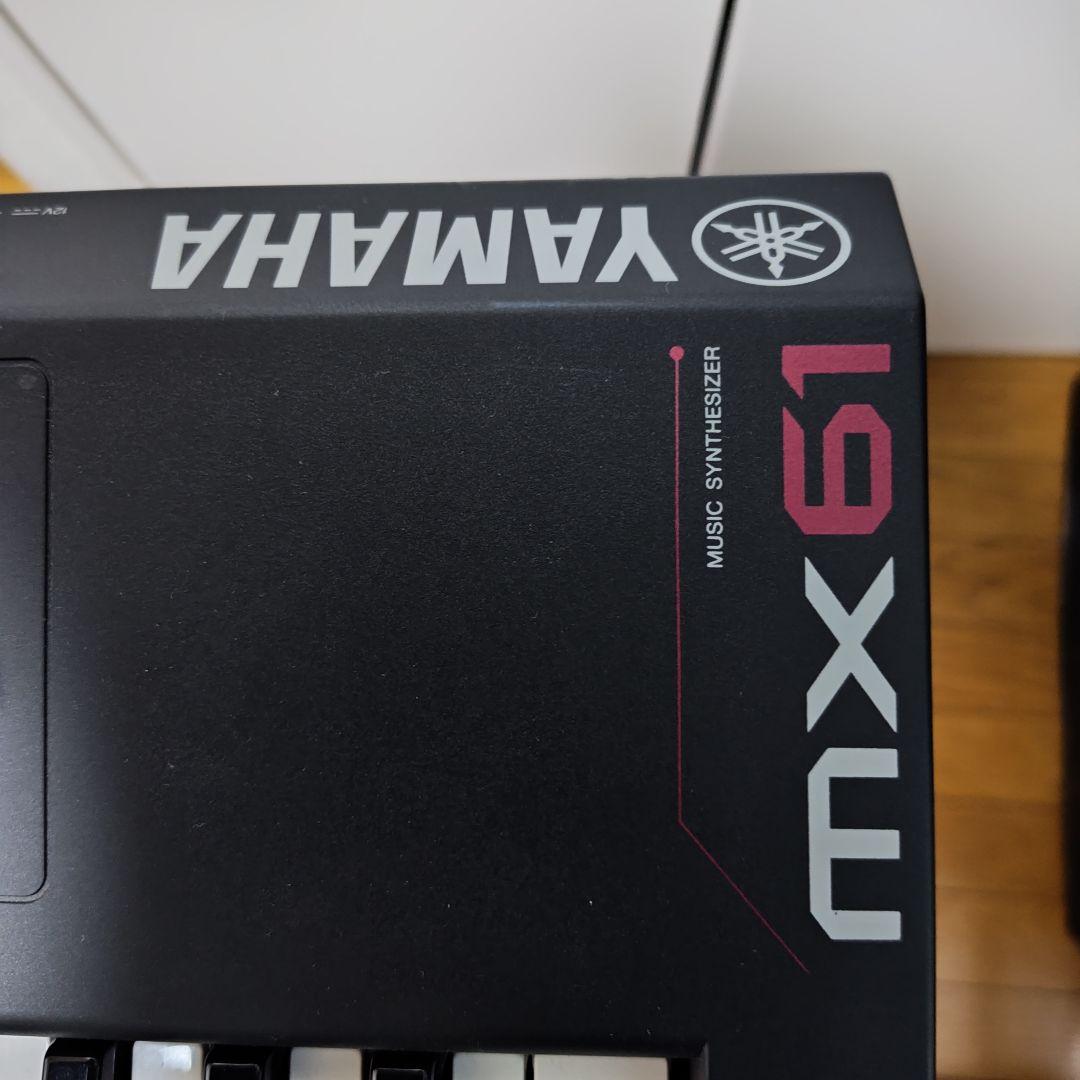YAMAHA MX61 シンセサイザー 61鍵 動作良好 スタンド付 付属品多数
