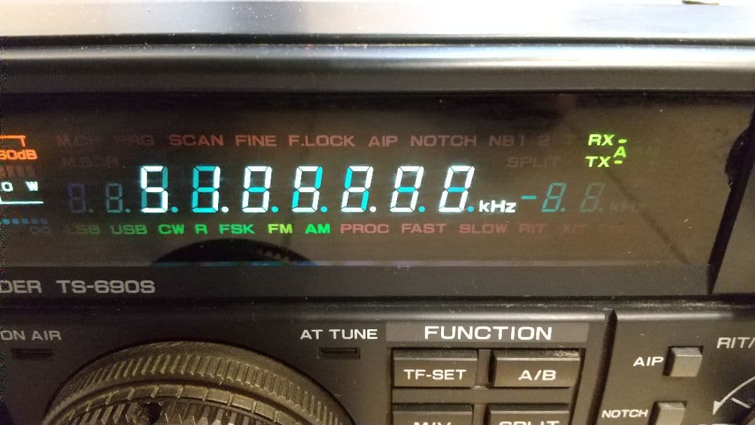 【希少】KENWOOD TS-690Sトランシーバー 通電確認済 取扱説明書付き