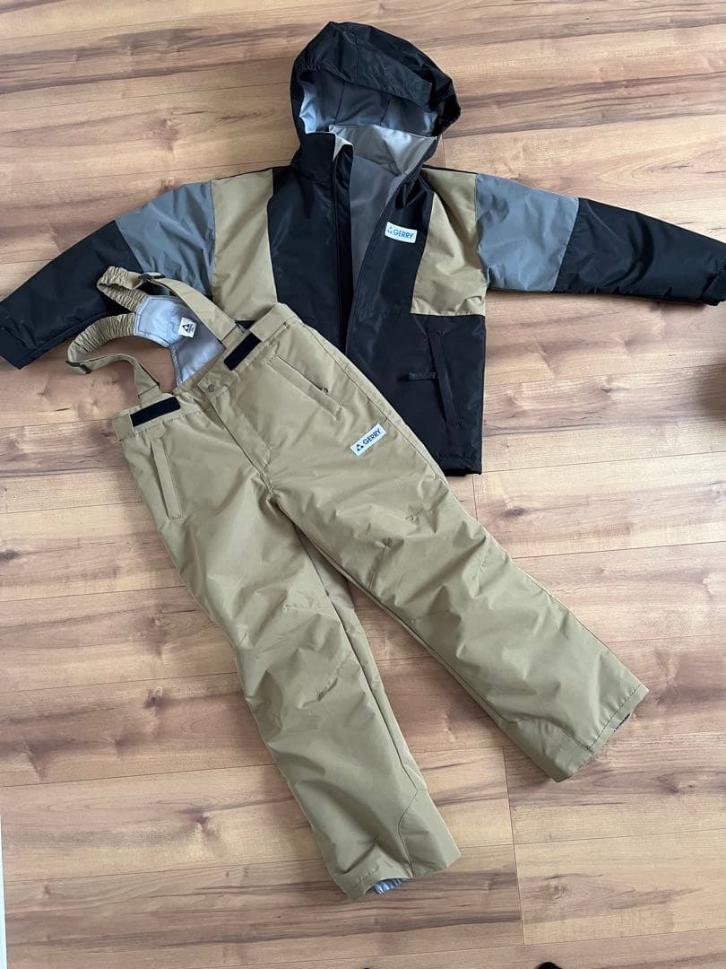 子ども用防水スキーウェアセット　140㎝