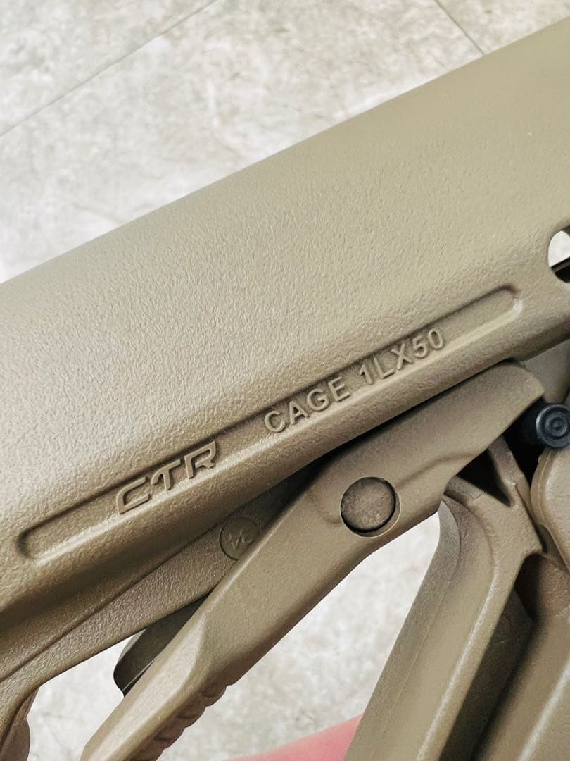 実物　マグプル　magplu CTR ストック　FDE TAN タン　PTW