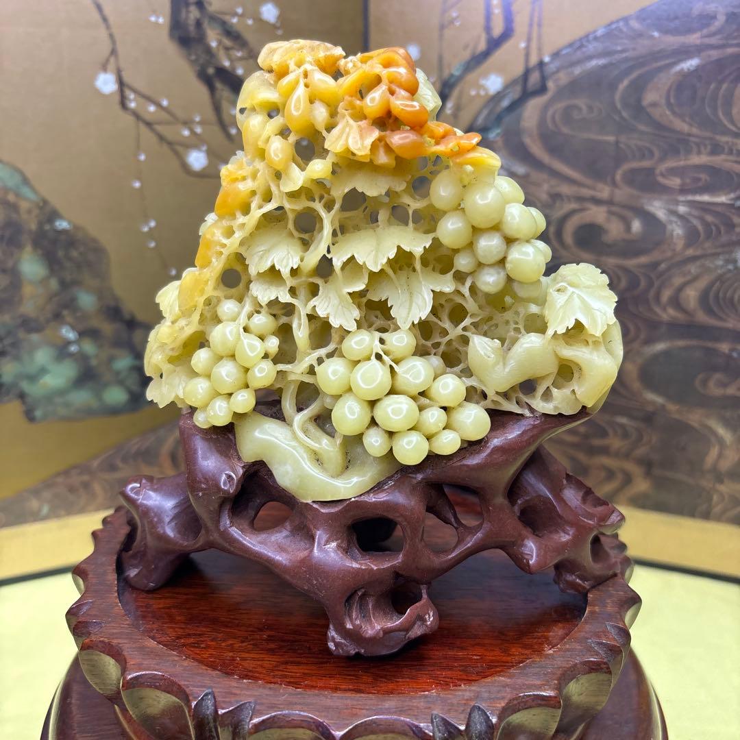 壽山石　置物　葡萄