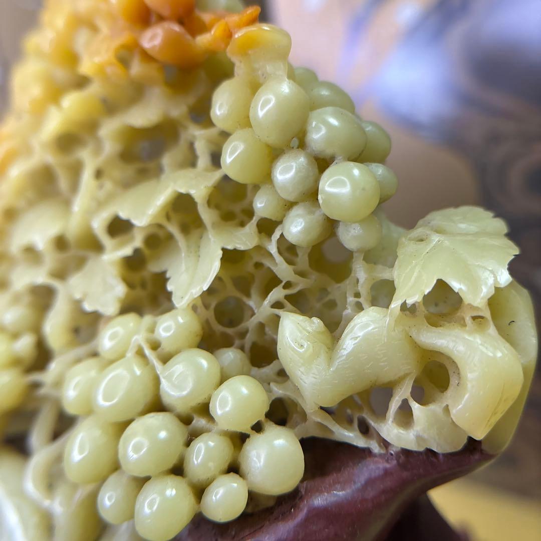 壽山石　置物　葡萄