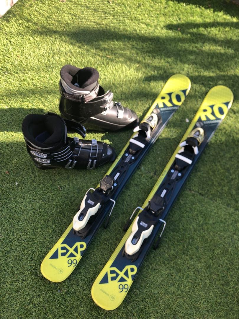 ロシニョールショートスキー板 スキーブーツセット30.0cm