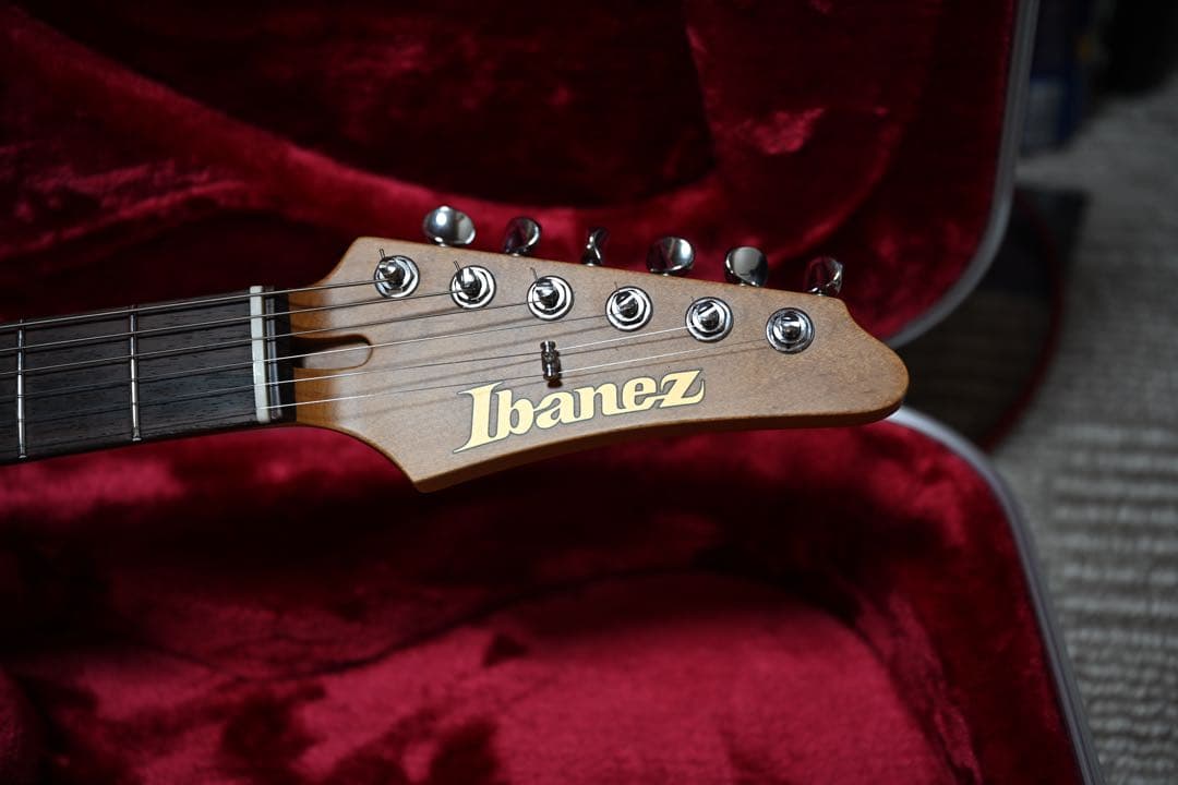 美品　Ibanez AZ2204N アイバニーズ