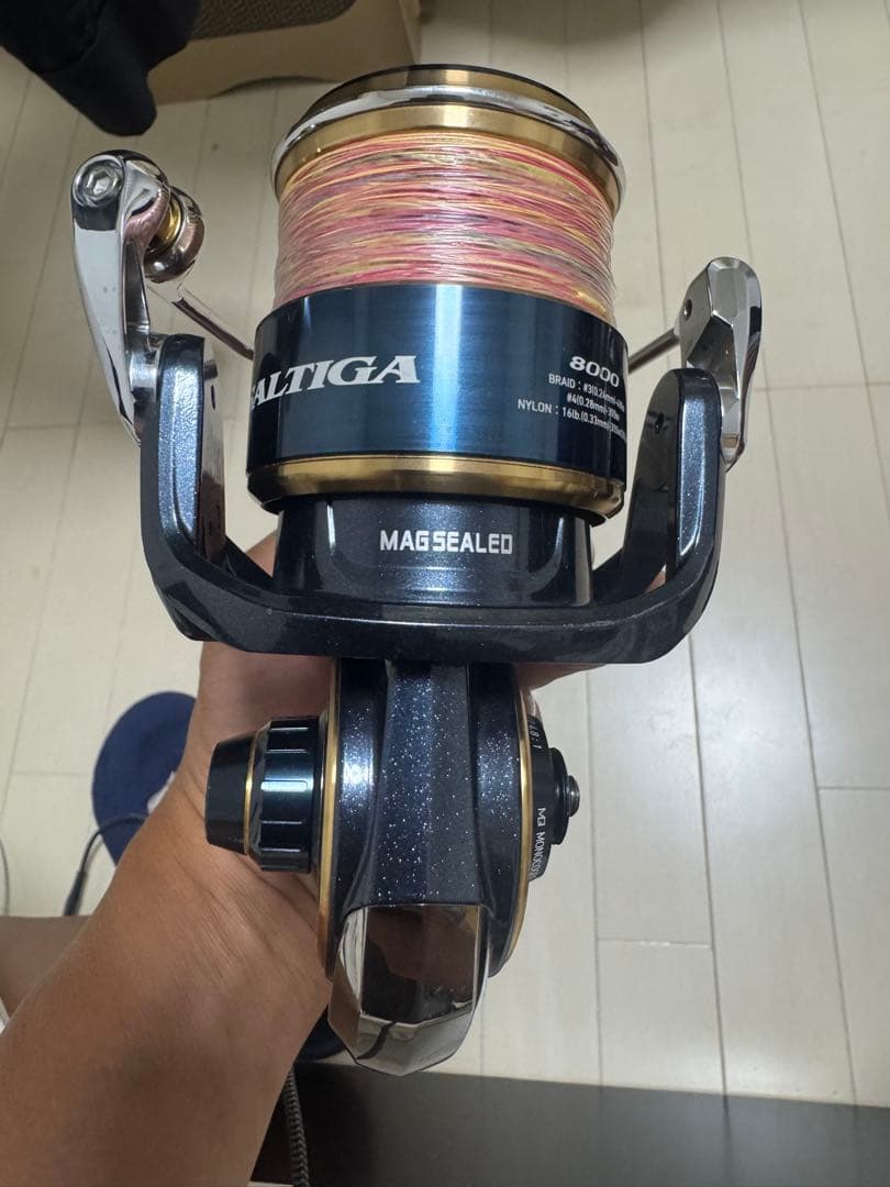 Daiwa SALTIGA 8000-P スピニングリール