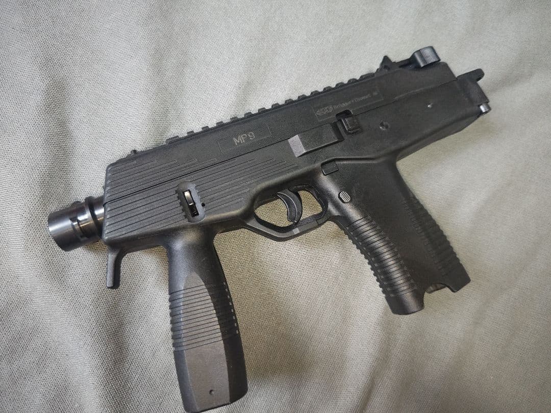 た*き様 KSC ガスブローバックサブマシンガン　MP9