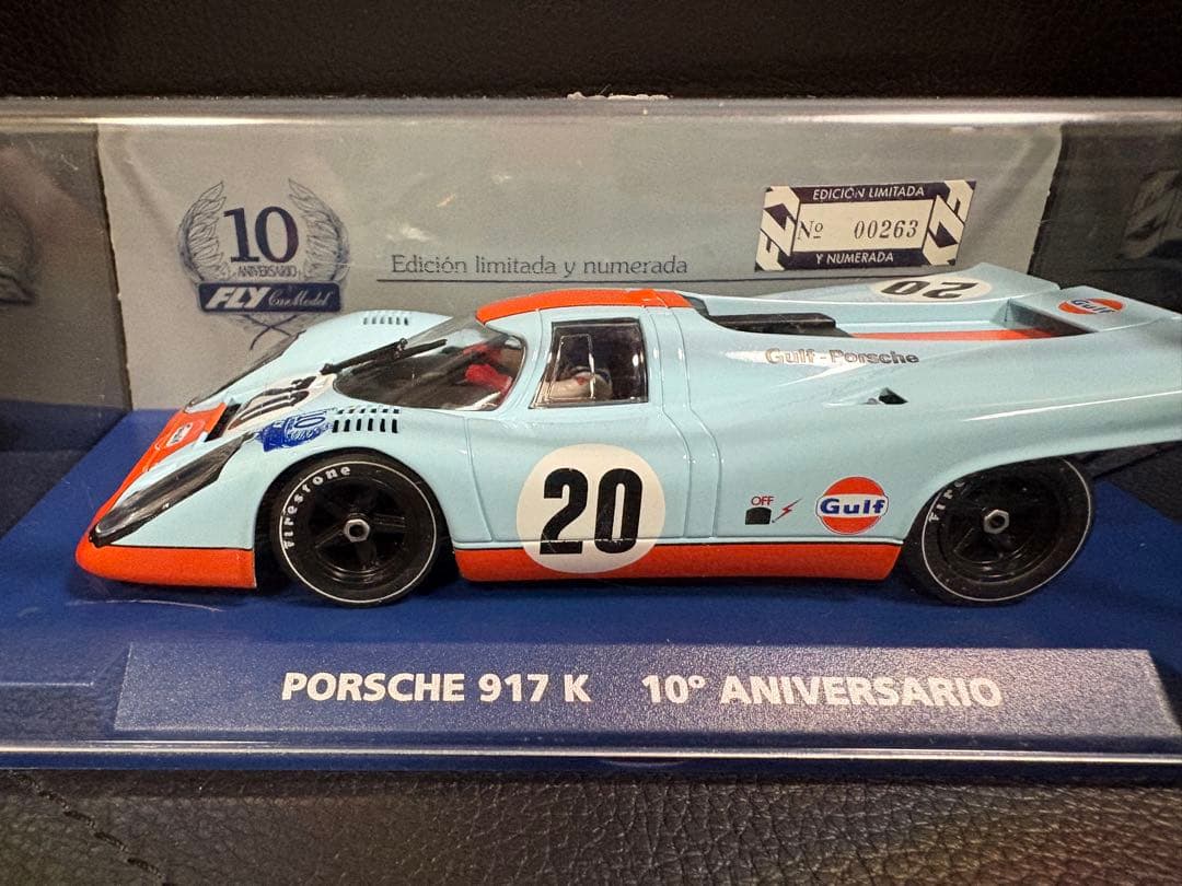 スロットカー1/32 gulfカラーPorsche917k! 10周年記念モデル