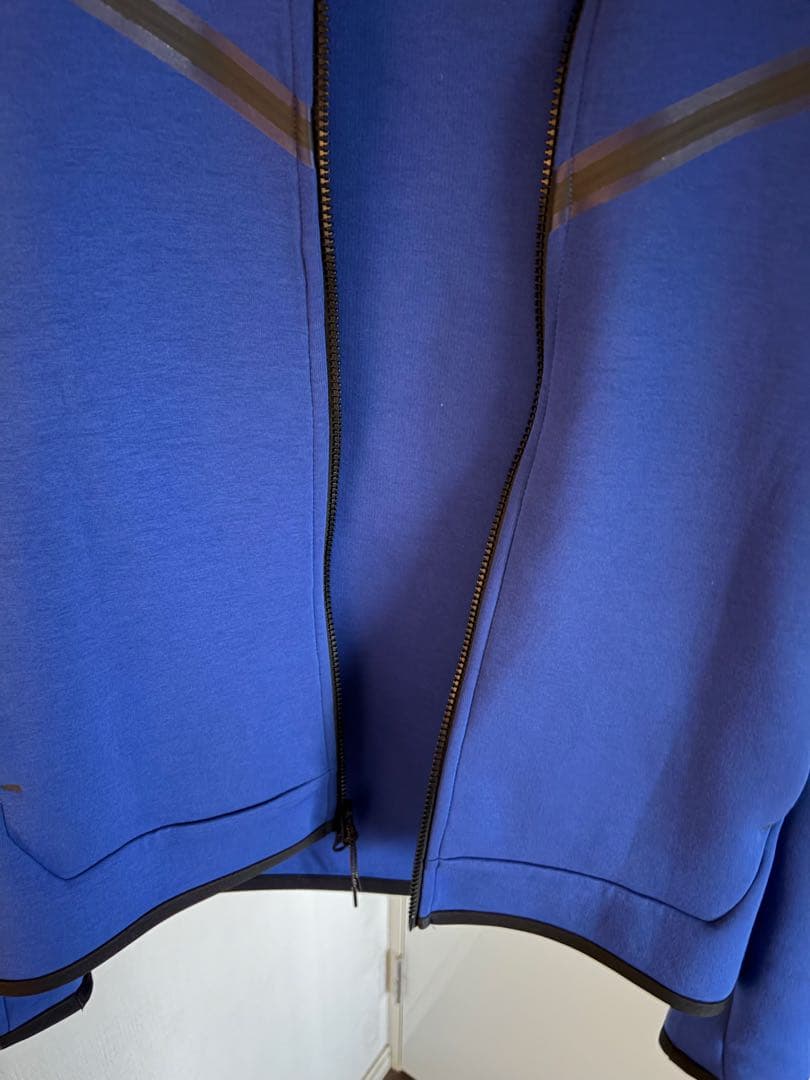 チェルシー NIKE テックフリース