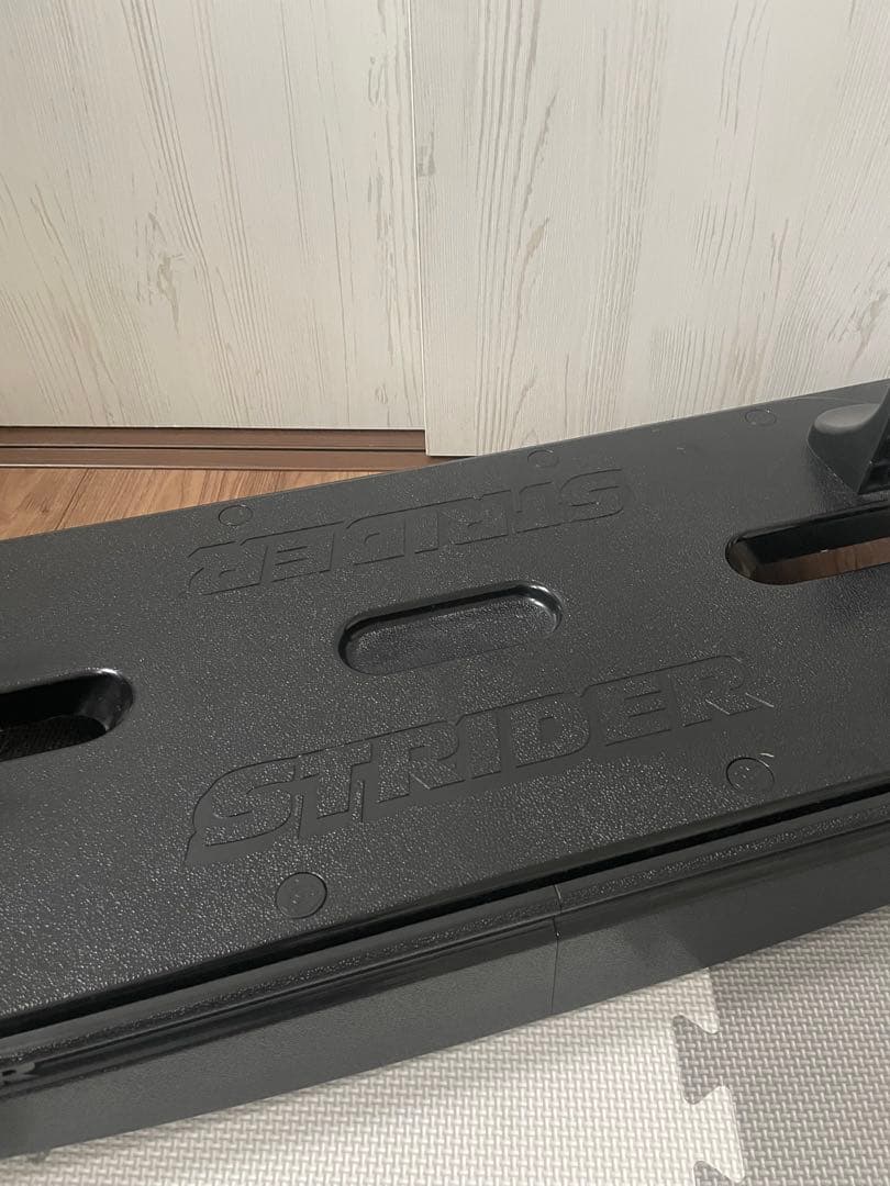 【美品】ストライダー　ロッキングベース