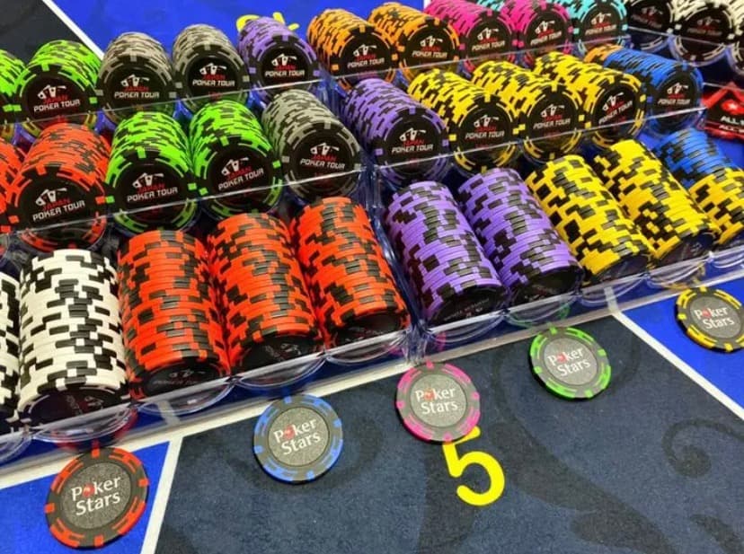 KM　Japan Poker Tour ポーカーチップ 300枚