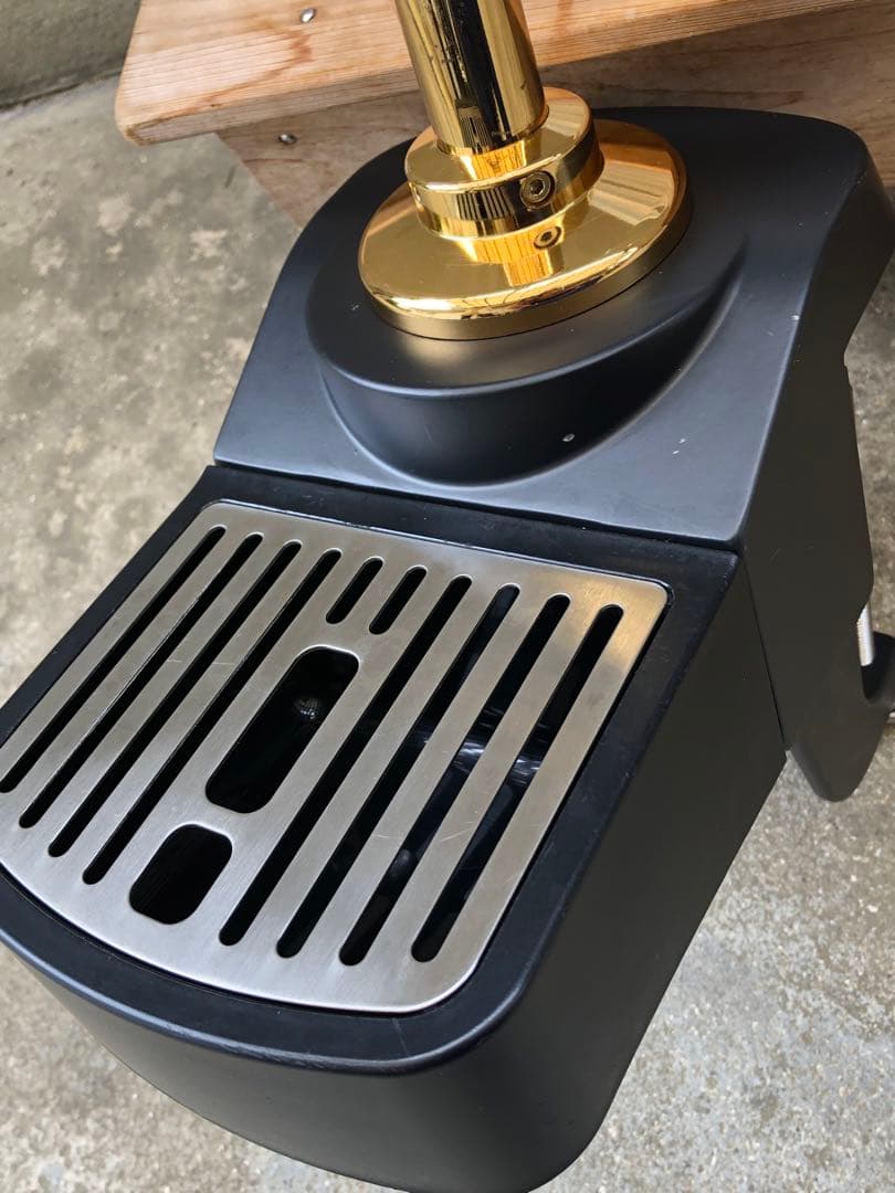 生ビールサーバー用ドラフトタワー　台座付き