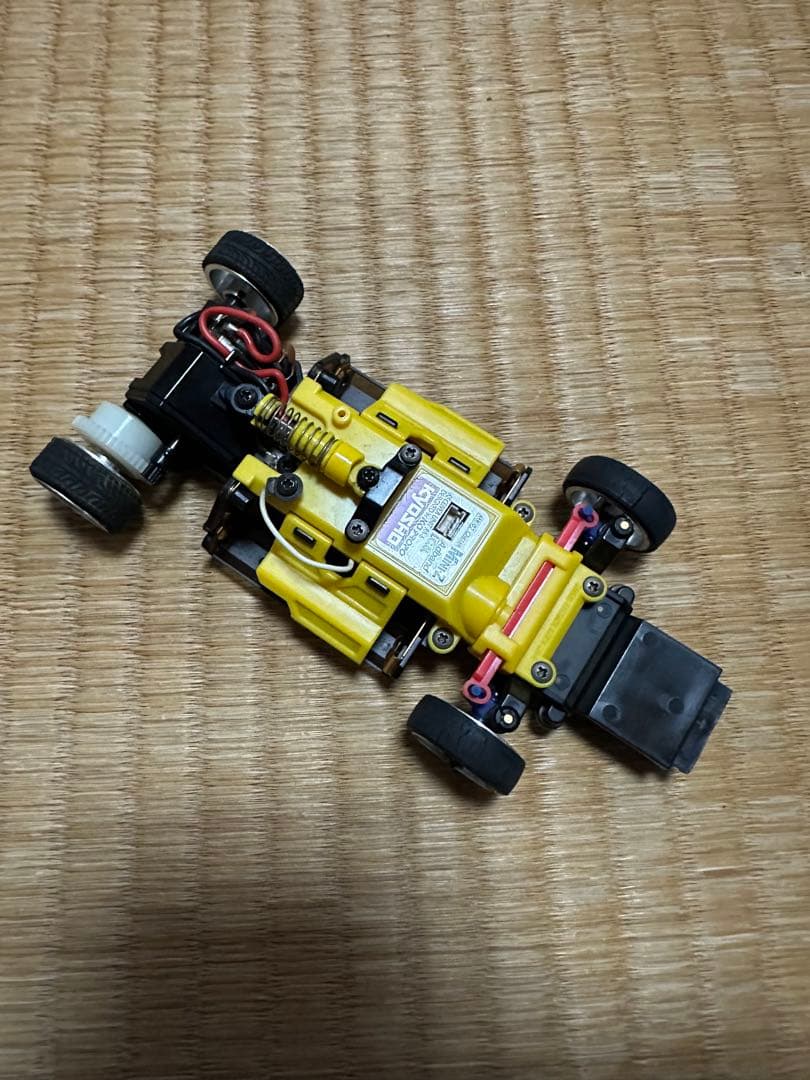 ミニッツ　エンツォフェラーリ限定仕様