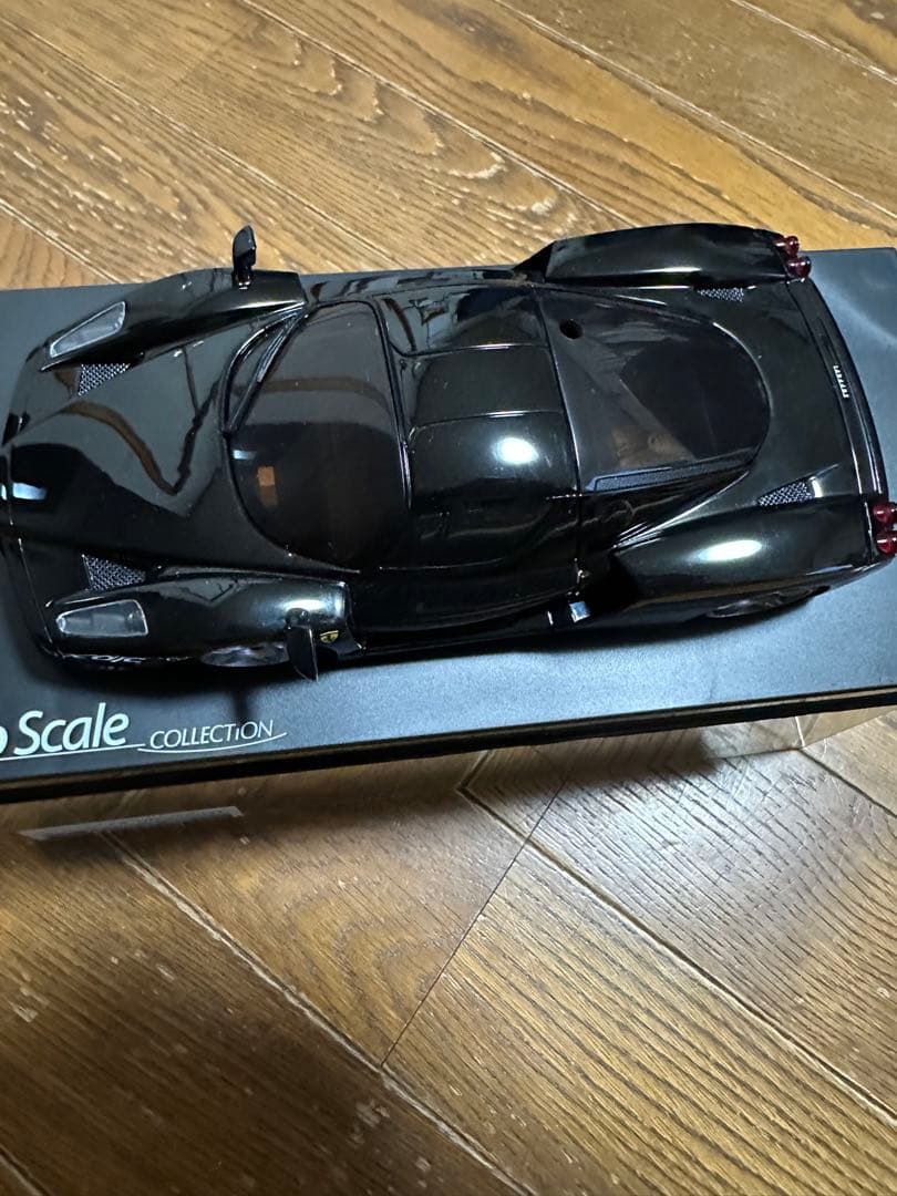 ミニッツ　エンツォフェラーリ限定仕様