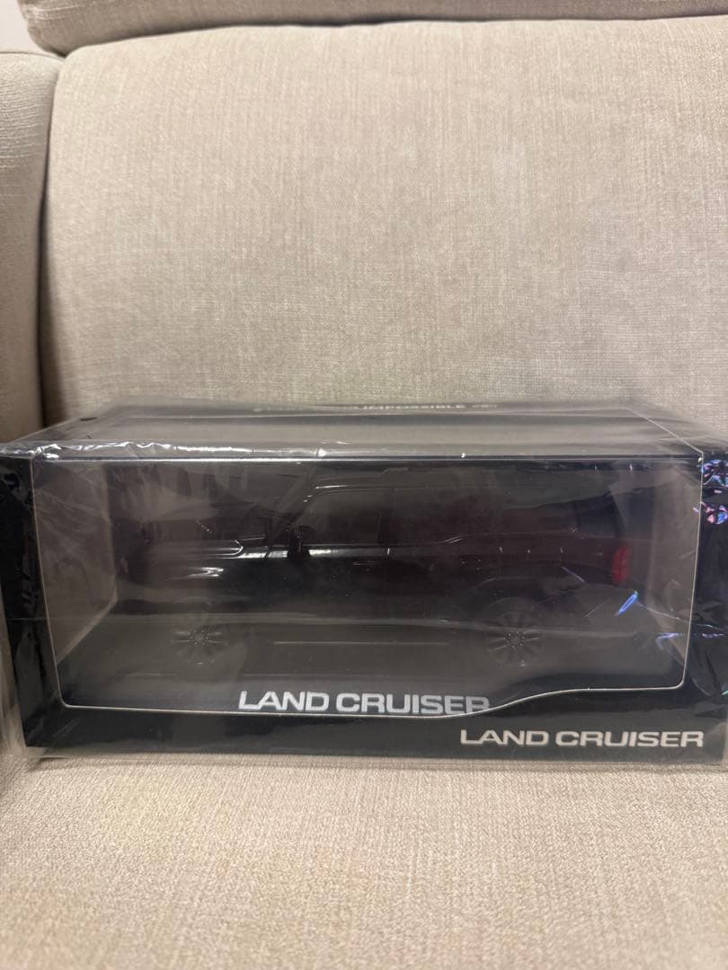 トヨタ ランドクルーザー250 ミニカー(非売品)