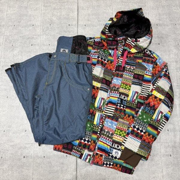 未使用 ScoLar セットアップ スキー スノボ ウェア 総柄 スカラー