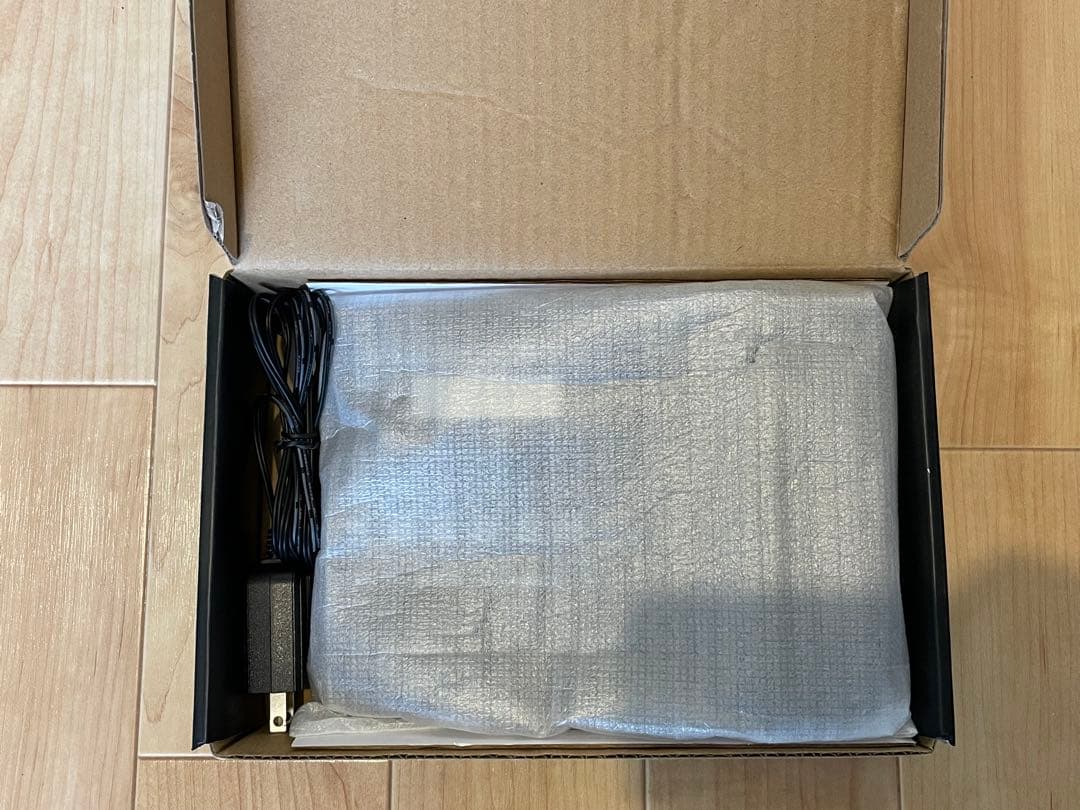 エレキギター用マルチエフェクター　zoom G1X FOUR ACアダプター付